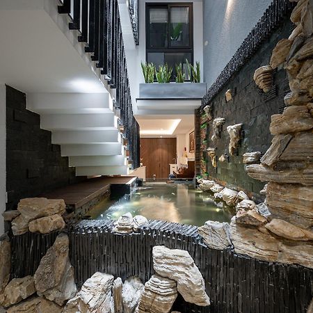 Cozrum Homes - Kena House Thành Pho Ho Chí Minh Esterno foto